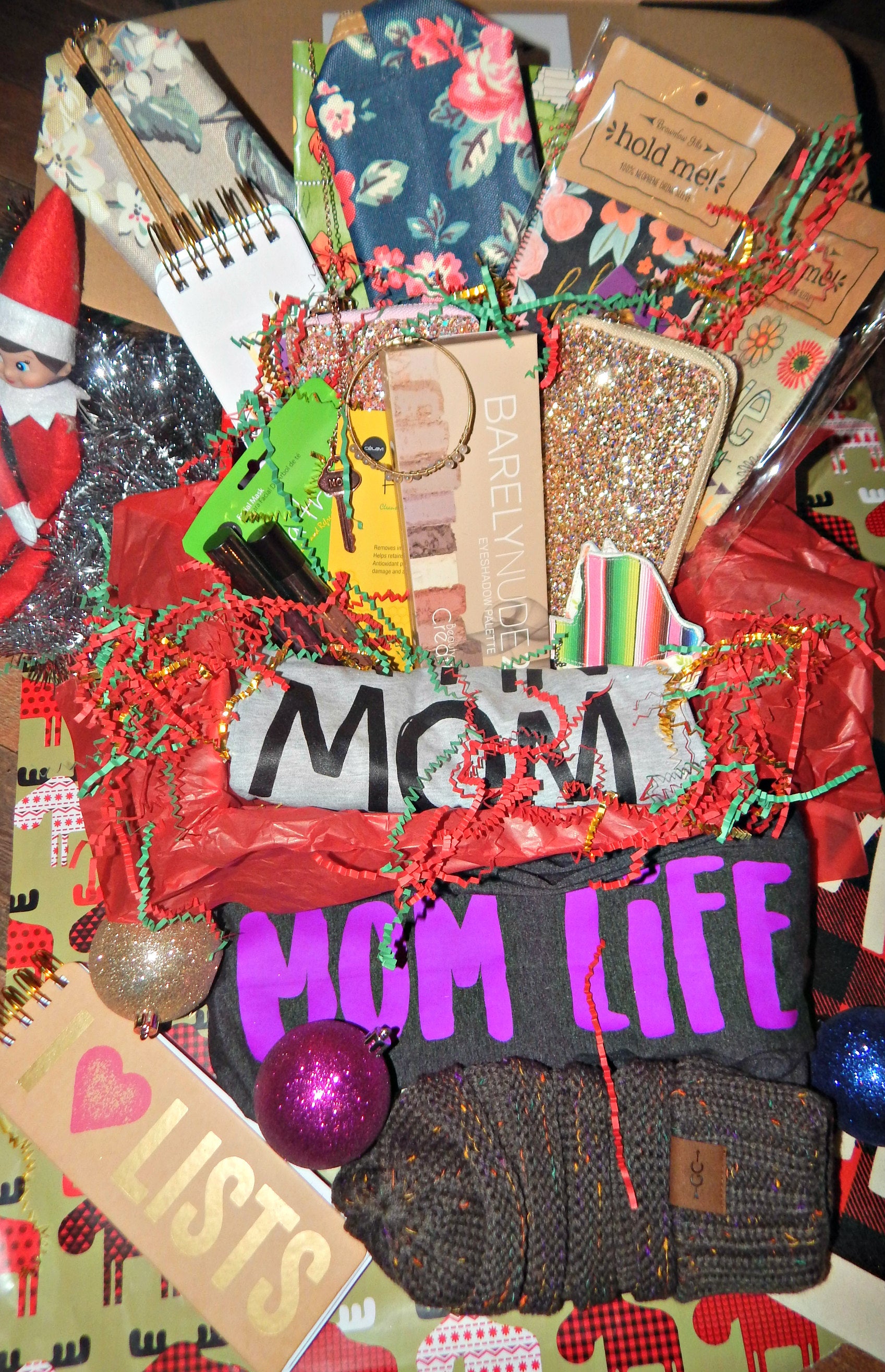 GIFT BOXES (MOM,AUNT& MORE)