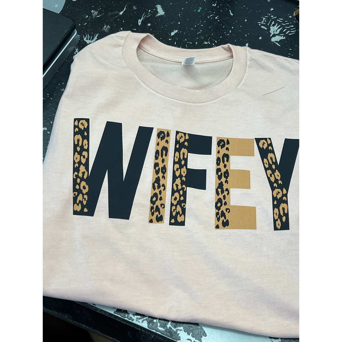 Wife/Mana or aunt leopard tee or sweatshirt