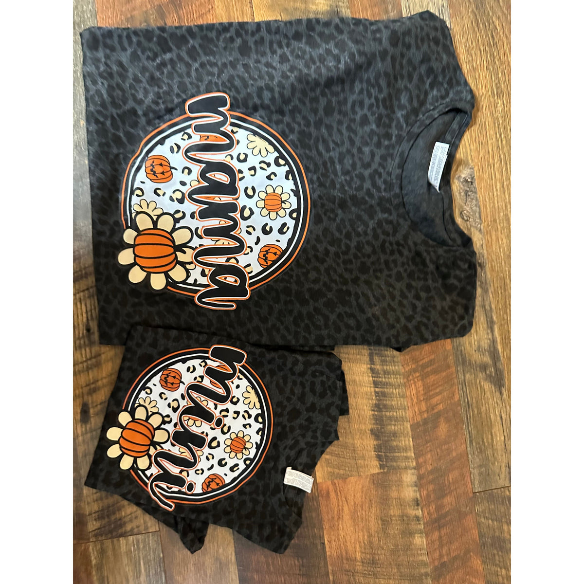 Fall Leopard Mama and Mini Pumpkin tees