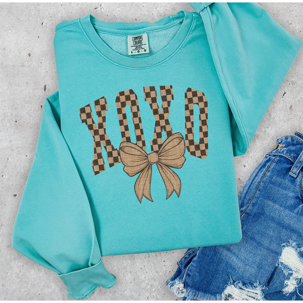 xoxo checkered Valentine Tee or Sweatshirt