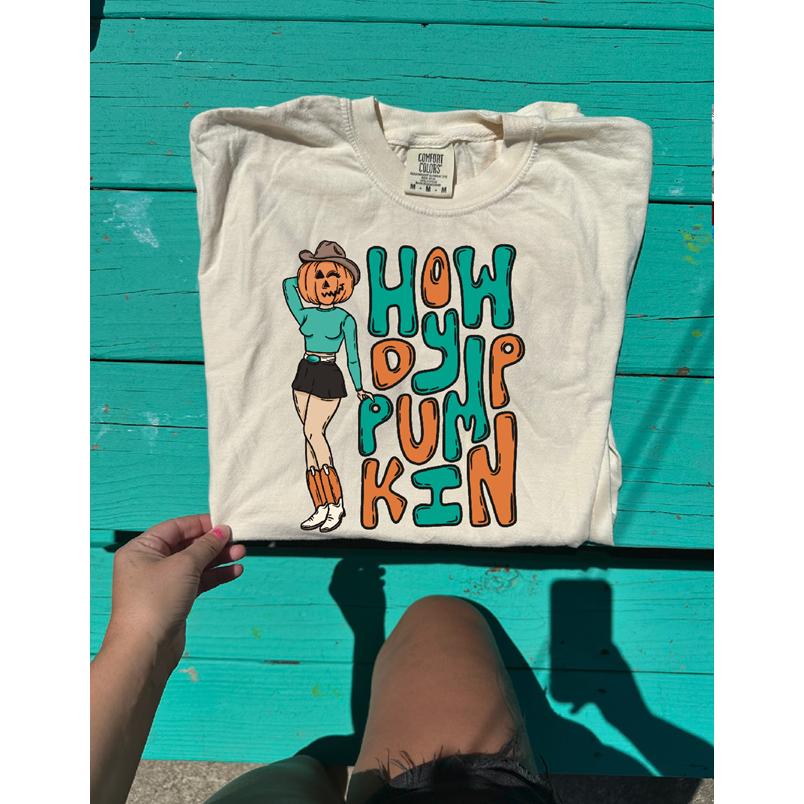 Howdy Pumpkin Tee or sweatshirt