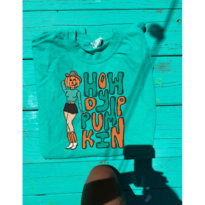 Howdy Pumpkin Tee or sweatshirt