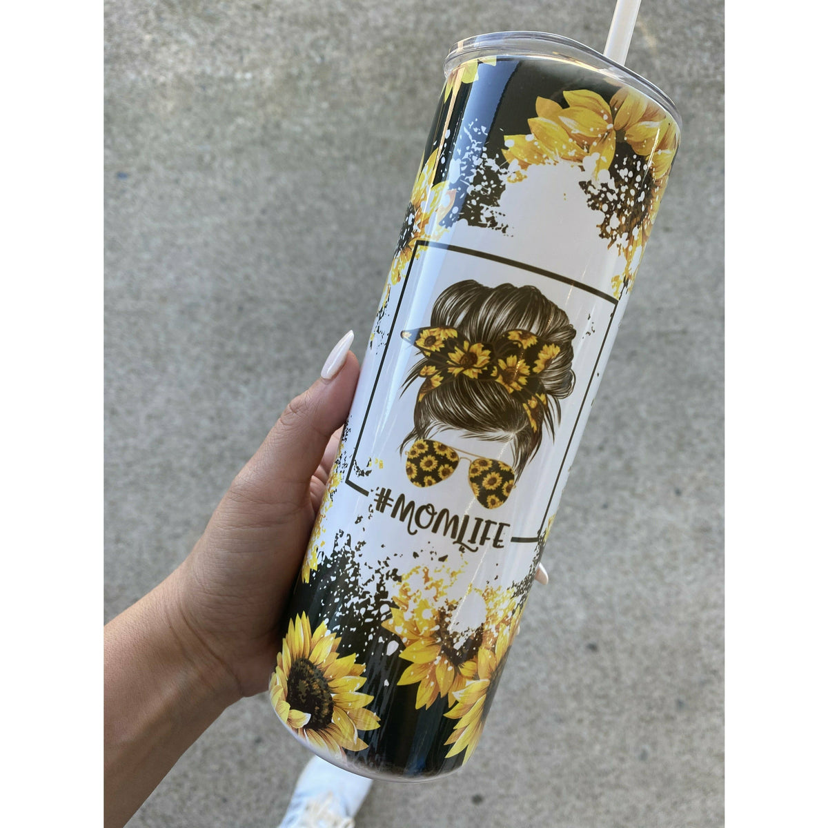 Sunflower Mom Tumbler ( 2 colors)